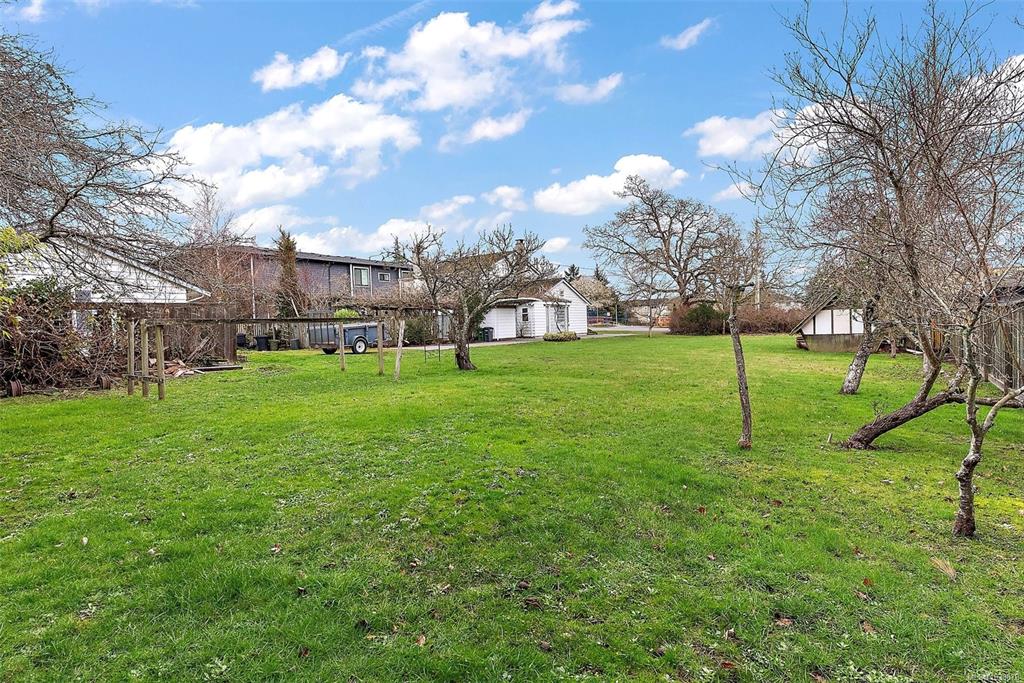 Third View of 1804 Feltham Rd, Saanich, BC, V8N 2A6