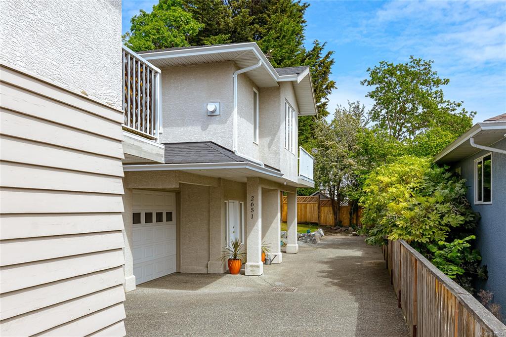 Fourth View of 2651 Capital Hts, Victoria, BC, V8T 3M1