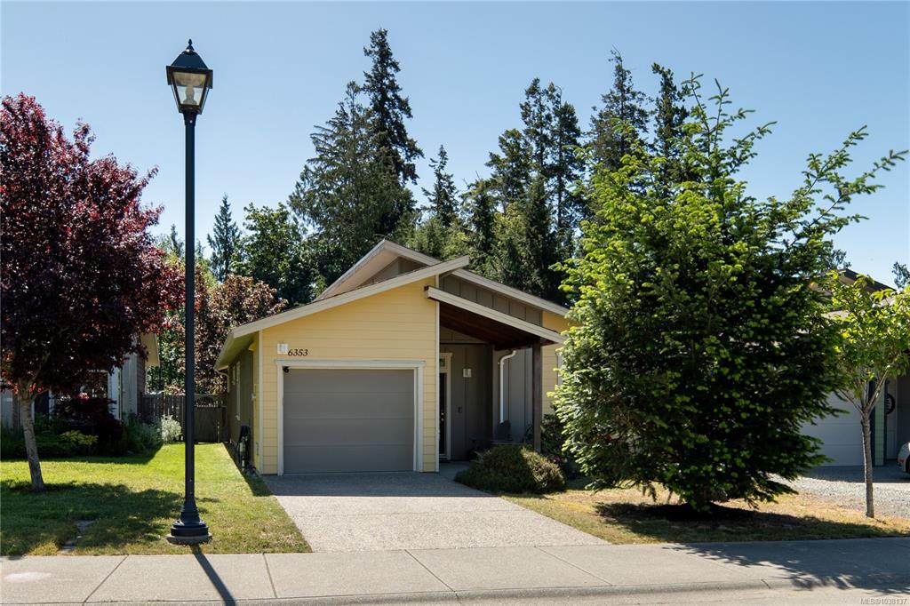 Second View of 6353 Willowpark Way, Sooke, BC, V9Z 1L9