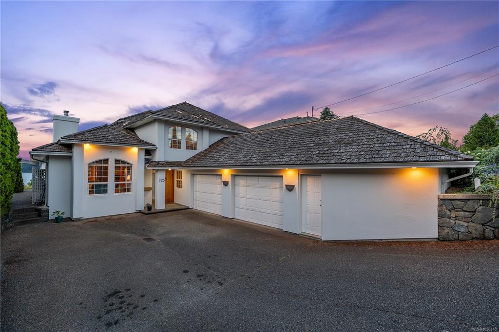 725 Thulin St, 1038140, BC,