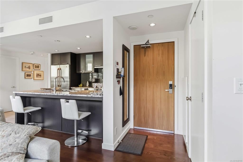 Fourth View of 608 Broughton St, Victoria, BC, V8W 1C7