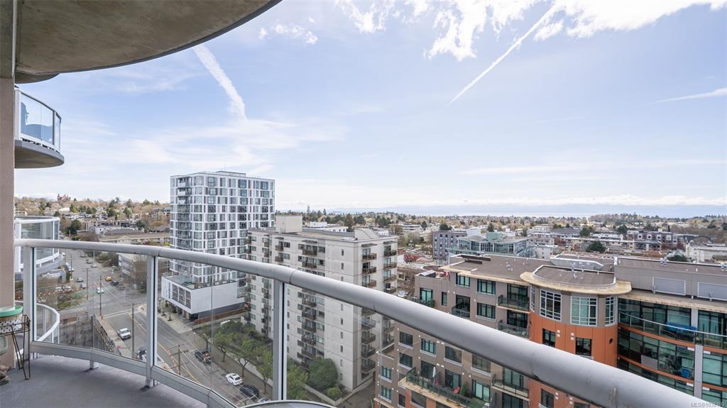 1020 View St, 1038180, BC,