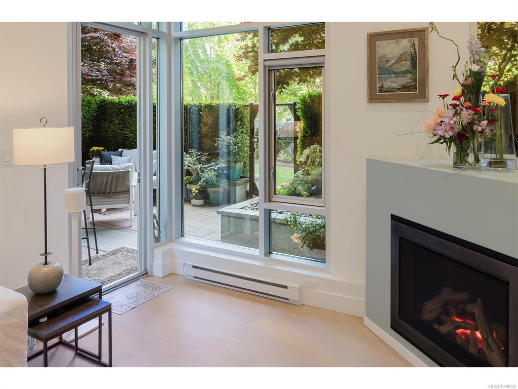 Fifth View of 737 Humboldt St, Aria, Victoria, BC, V8W 1B1