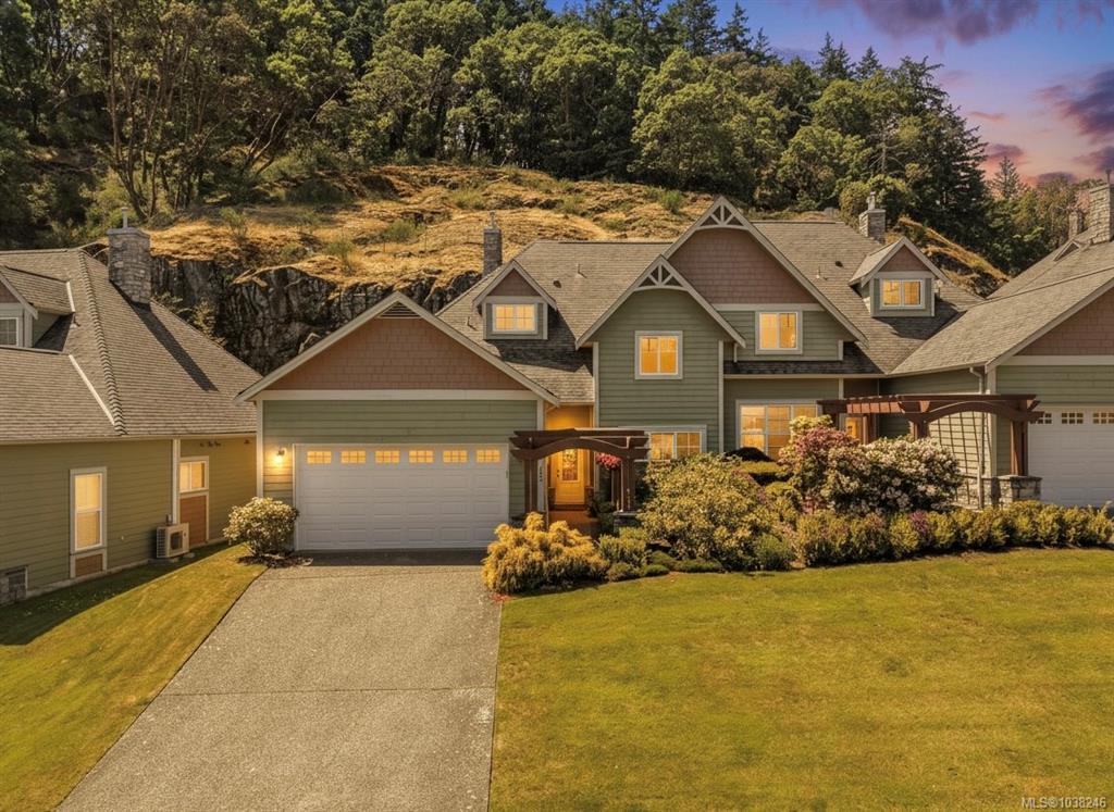 945 Bear Mountain Pkwy, 1038246, BC,