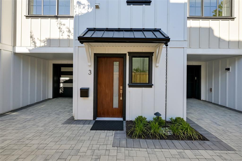 Third View of 2268 Bowker Ave, Oak Bay, BC, V8R 2E4