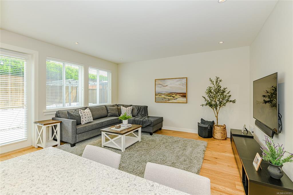 Fifth View of 2922 Burlington Cres, Langford, BC, V9B 0K6