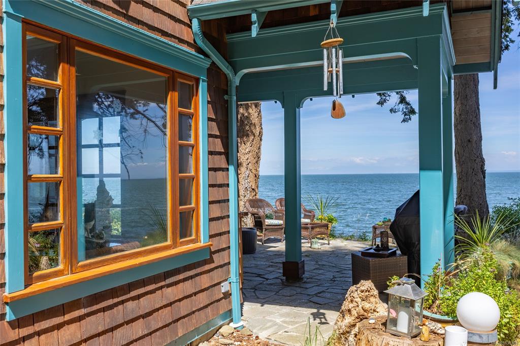 345 East Point Rd, 1038309, BC,