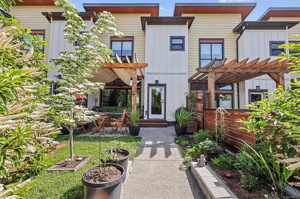 Fourth View of 356 14th St, England Oaks, Courtenay, BC, V9N 1W2