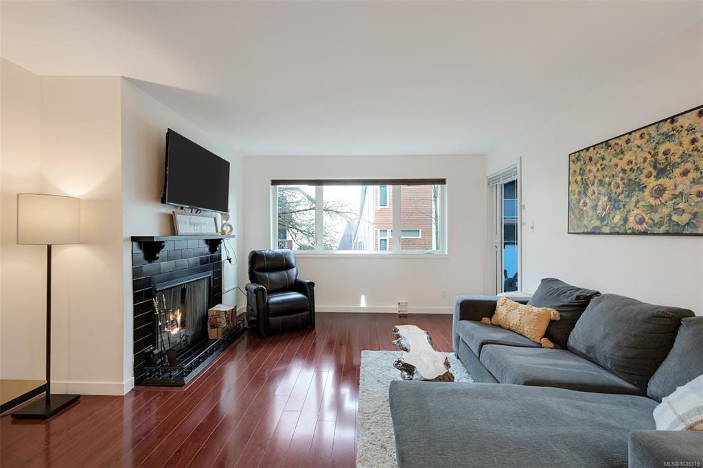 Third View of 1619 Morrison St, Morrison Manor, Victoria, BC, V8R 6R8