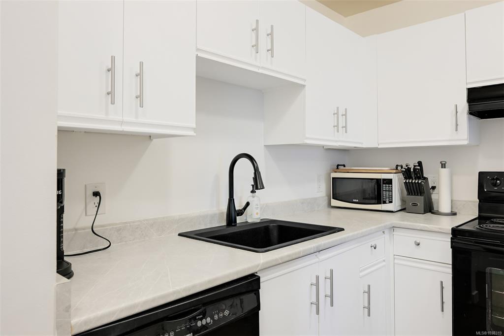 Fourth View of 1619 Morrison St, Morrison Manor, Victoria, BC, V8R 6R8