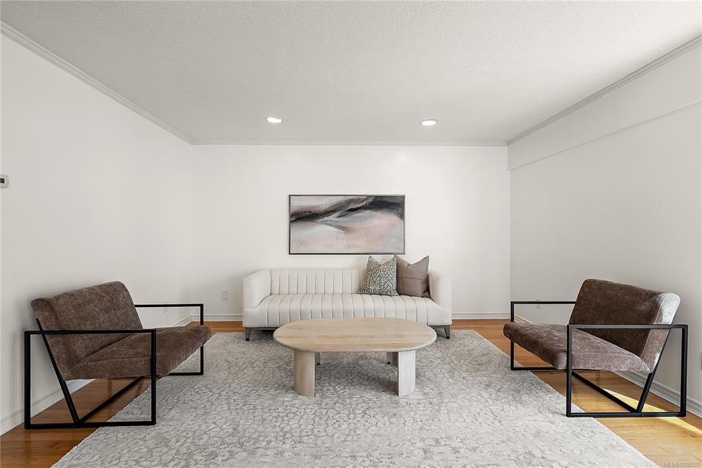 Fifth View of 108 Dallas Rd, SeaBreak Mews, Victoria, BC, V8V 1A3