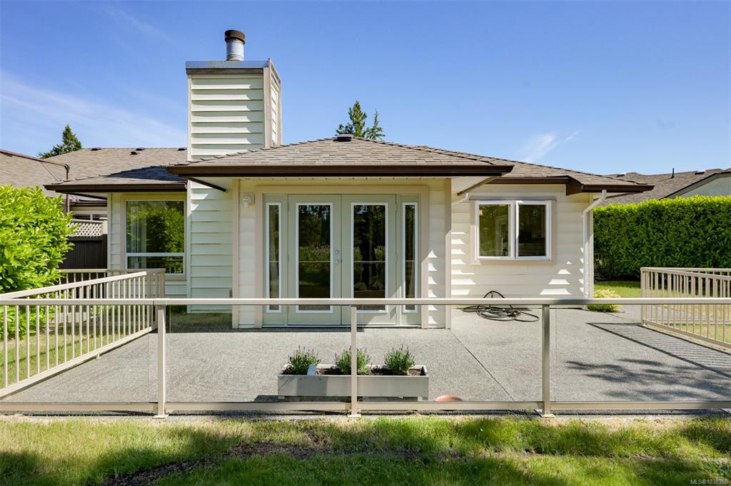 Fourth View of 574 Cedar Cres, Cobble Hill, BC, V8H 0K8