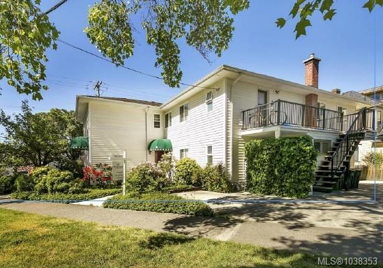 Fifth View of 966 Fairfield Rd, Victoria, BC, V8V 3A4