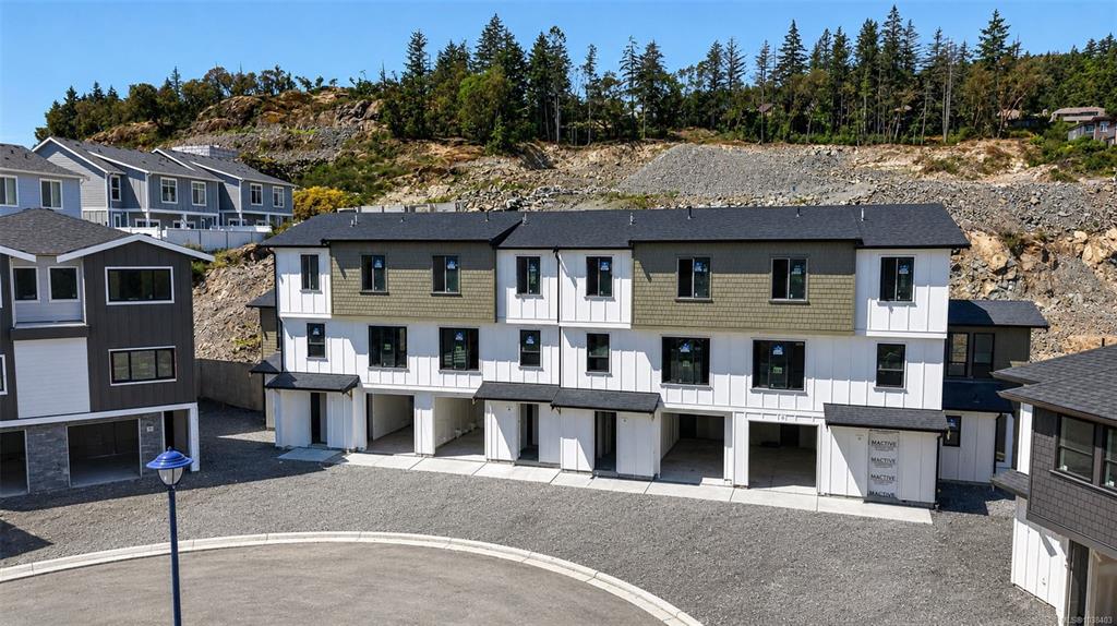 838 Blackbird Pl, 1038403, BC,