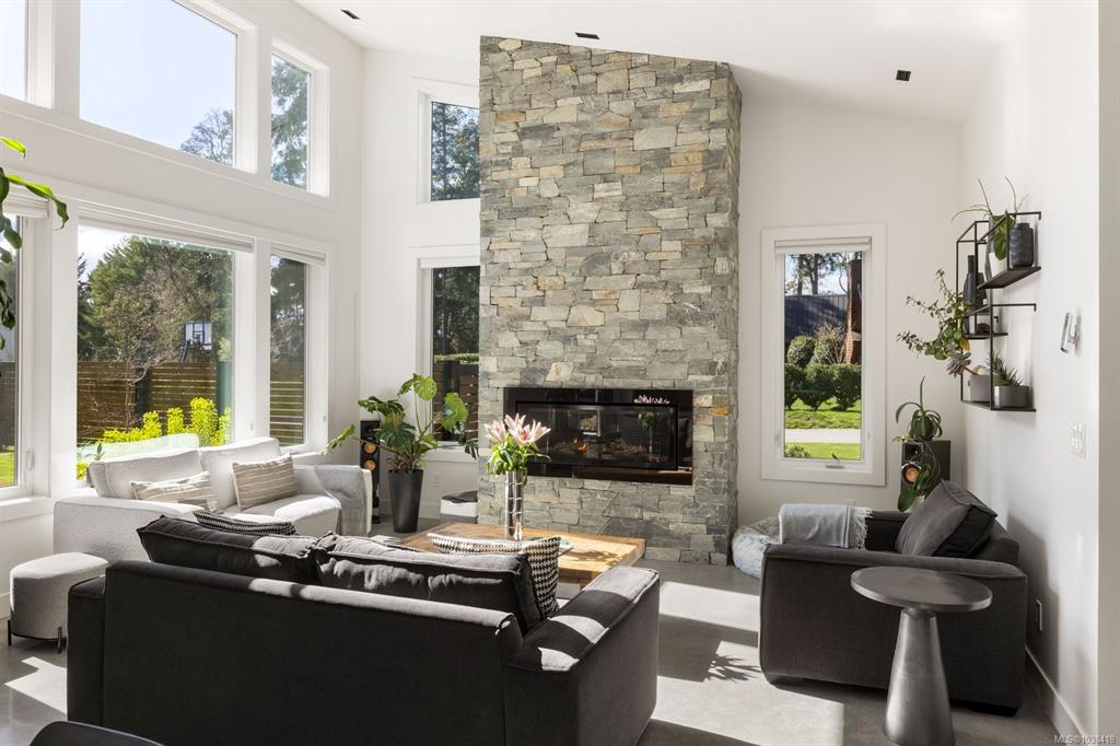 Fourth View of 593 Downey Rd, North Saanich, BC, V8L 5M6