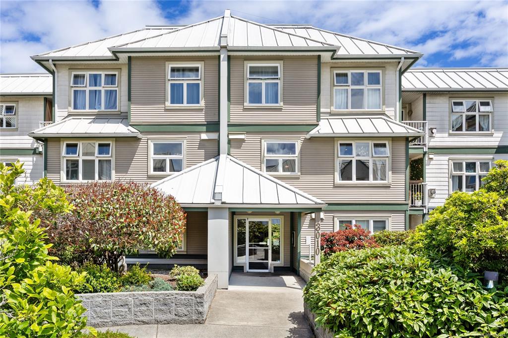 Third View of 3010 Washington Ave, Victoria, BC, V9A 1P6