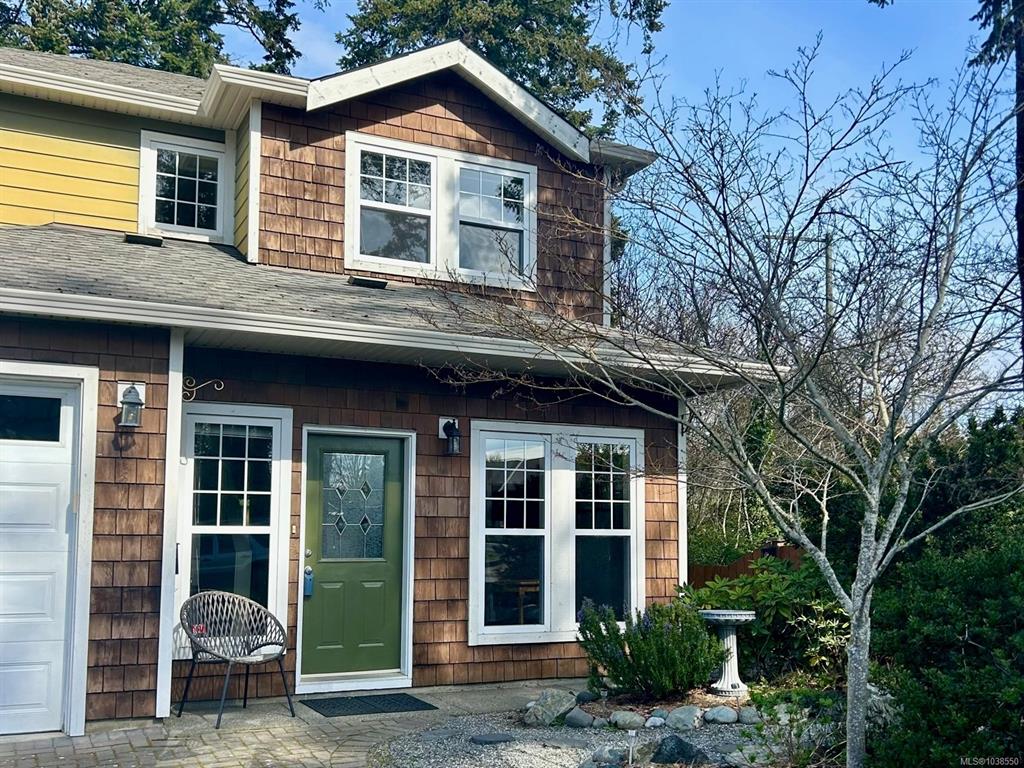 Second View of 4530 Pipeline Rd, Country Side, Saanich, BC, V8Z 7Y6