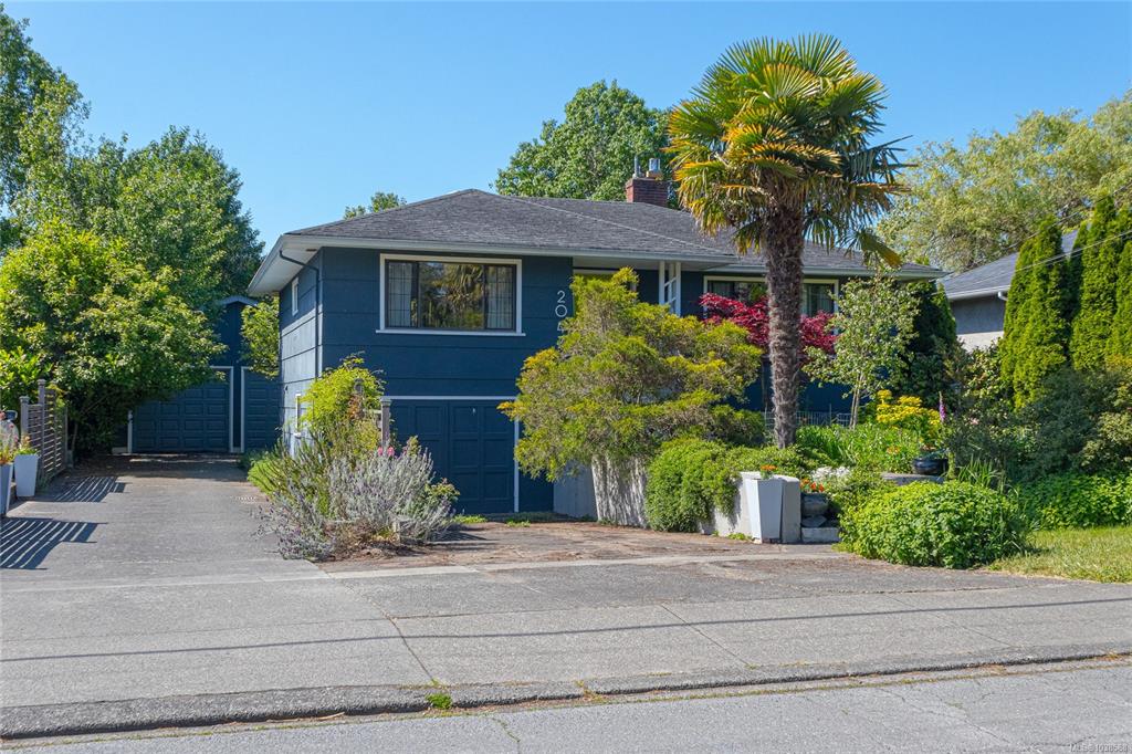 2047 Neil St, 1038588, BC,