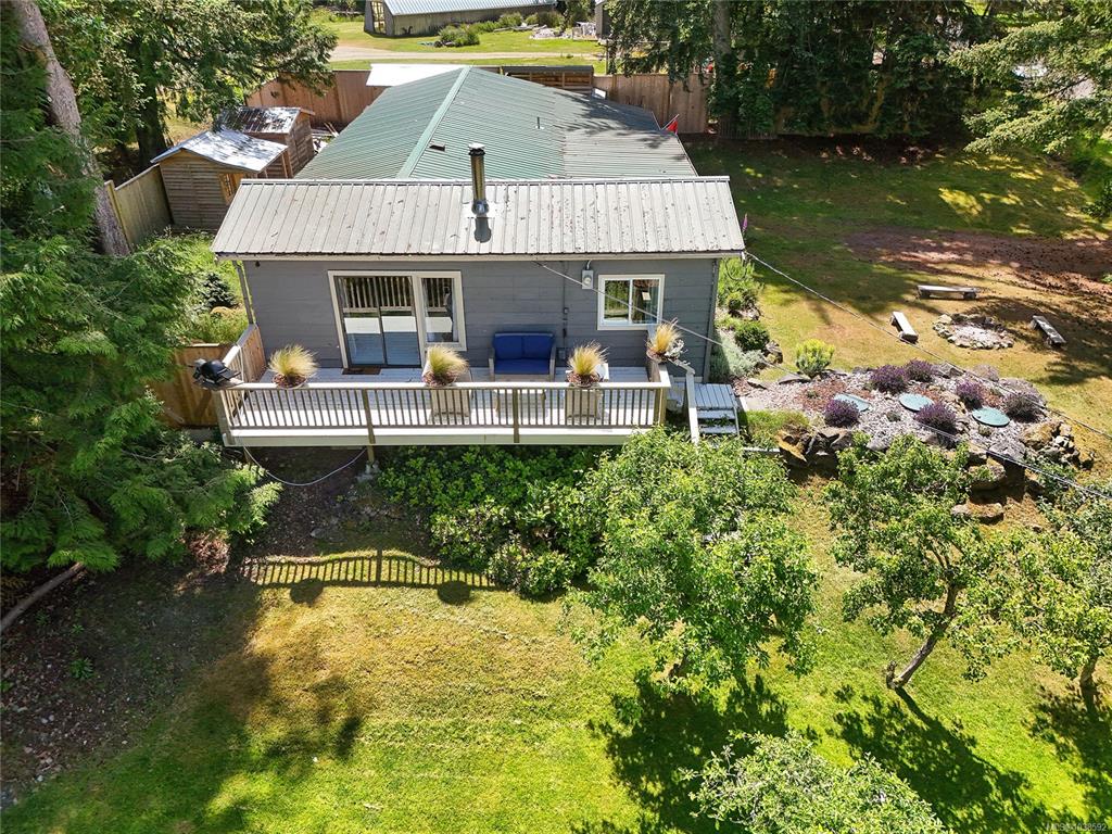 Fifth View of 222 Skana Gate Rd, Mayne Island, BC, V0N 2J1