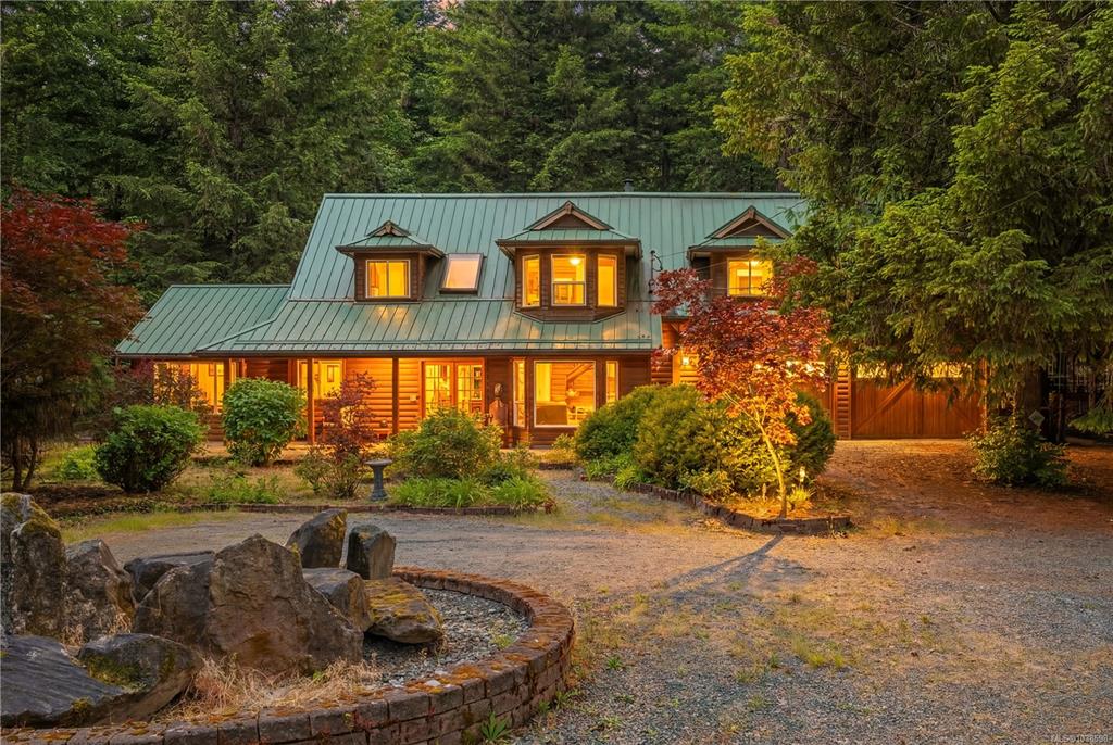 Second View of 1880 Forest Hill Pl, Nanaimo, BC, V9X 1T2
