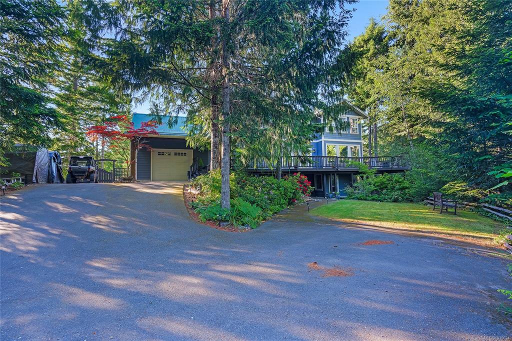 Third View of 1571 Meadowood Way, Qualicum Beach, BC, V9K 1K1