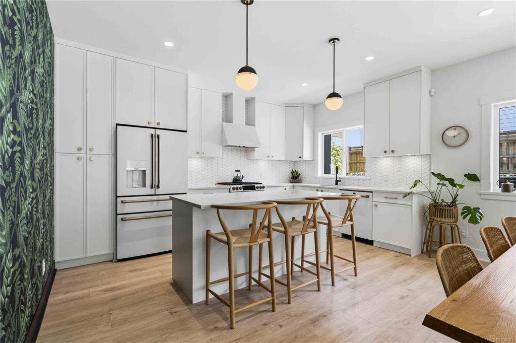 Fifth View of 3567 Grenadier Rd, Langford, BC, V9C 0N5