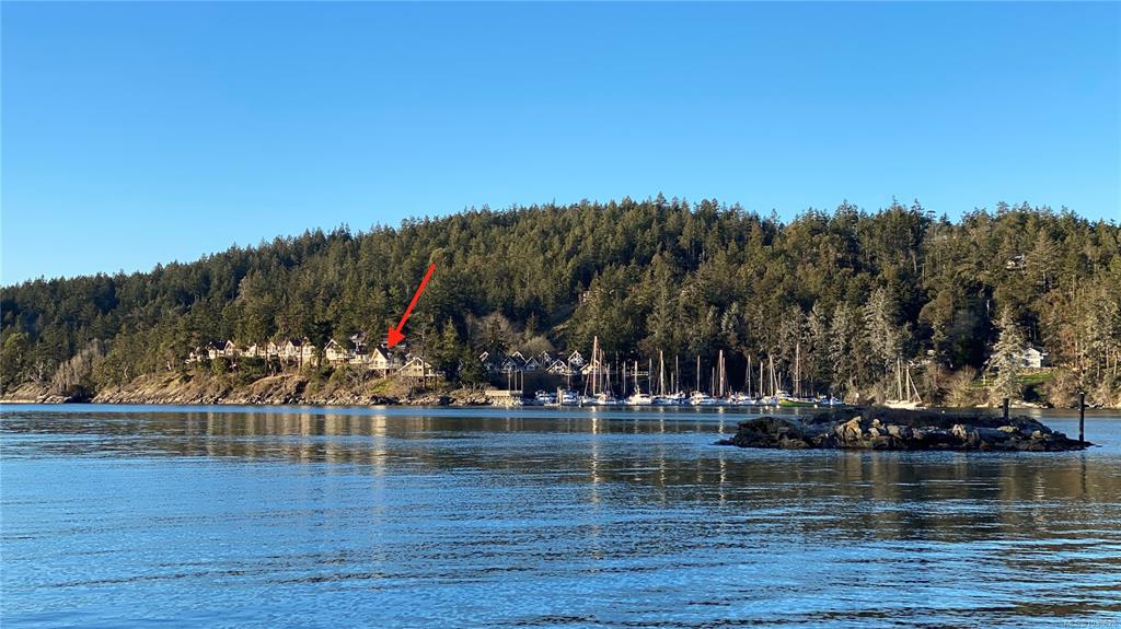 2315 Mackinnon Rd, 1038628, BC,
