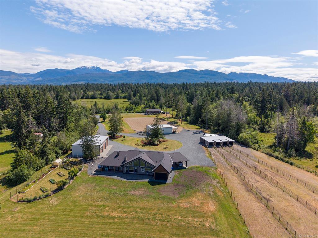 416 Grovehill Rd, 1038629, BC,