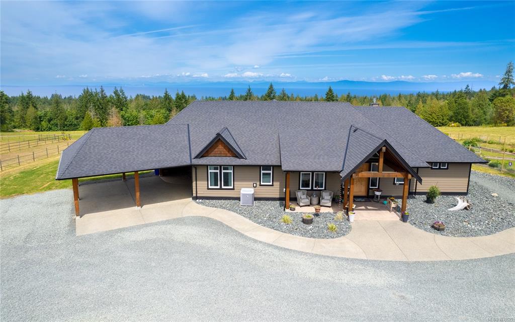 Fifth View of 416 Grovehill Rd, Qualicum Beach, BC, V9K 2A3