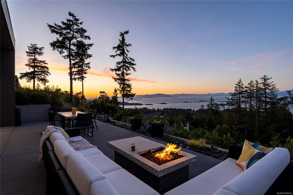 7482 Copley Ridge Dr, 1038635, BC,