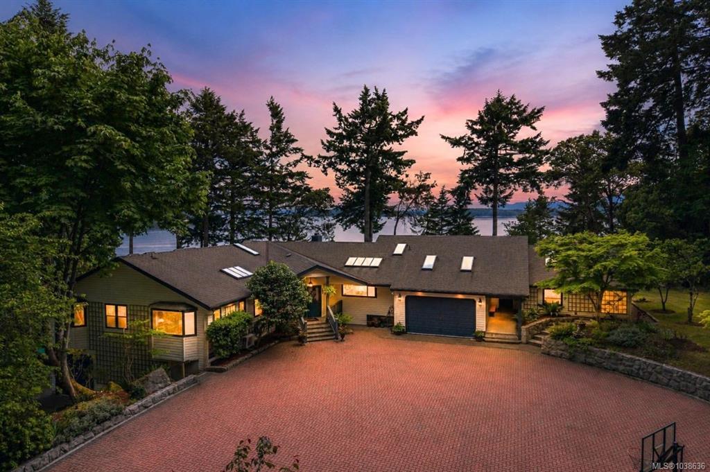 Second View of 2070 Cooper Rd, Gabriola Island, BC, V0R 1X7