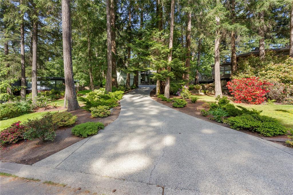 Third View of 4505 Cottontree Lane, Saanich, BC, V8X 4G2