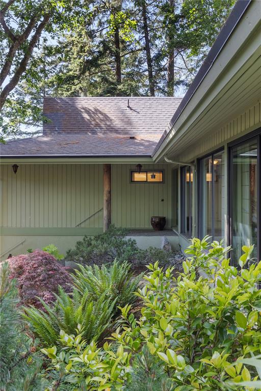 Fourth View of 4505 Cottontree Lane, Saanich, BC, V8X 4G2