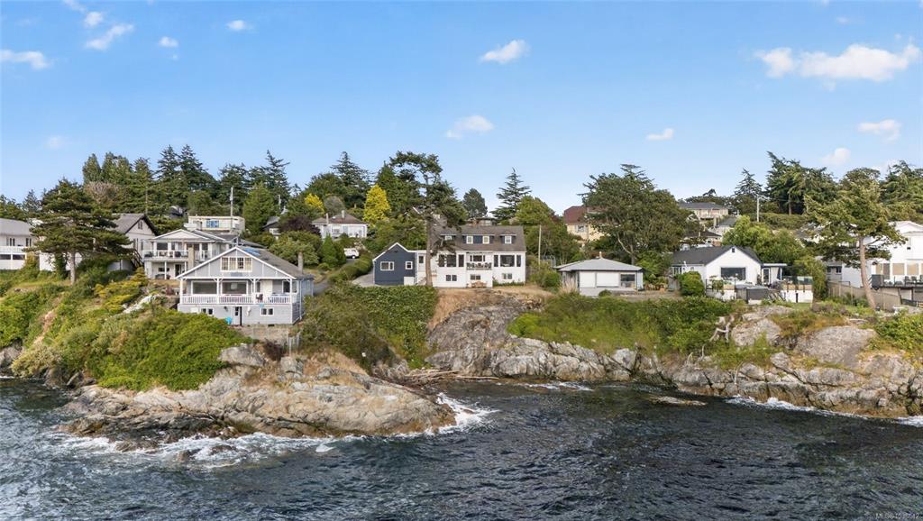 Third View of 436 Constance Ave, Esquimalt, BC, V9A 6N3