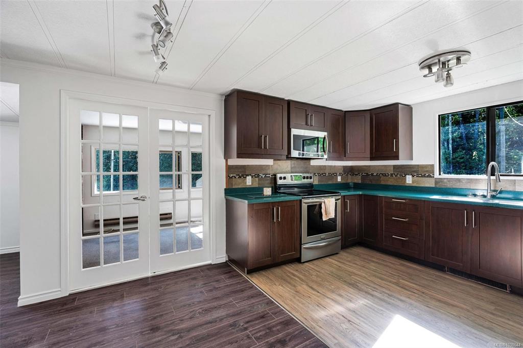 Fourth View of 1105 Bourban Rd, KERRY VILLAGE, Mill Bay, BC, V0R 2P2