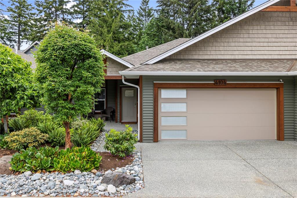 4104 Emerald Woods Pl, 1038667, BC,