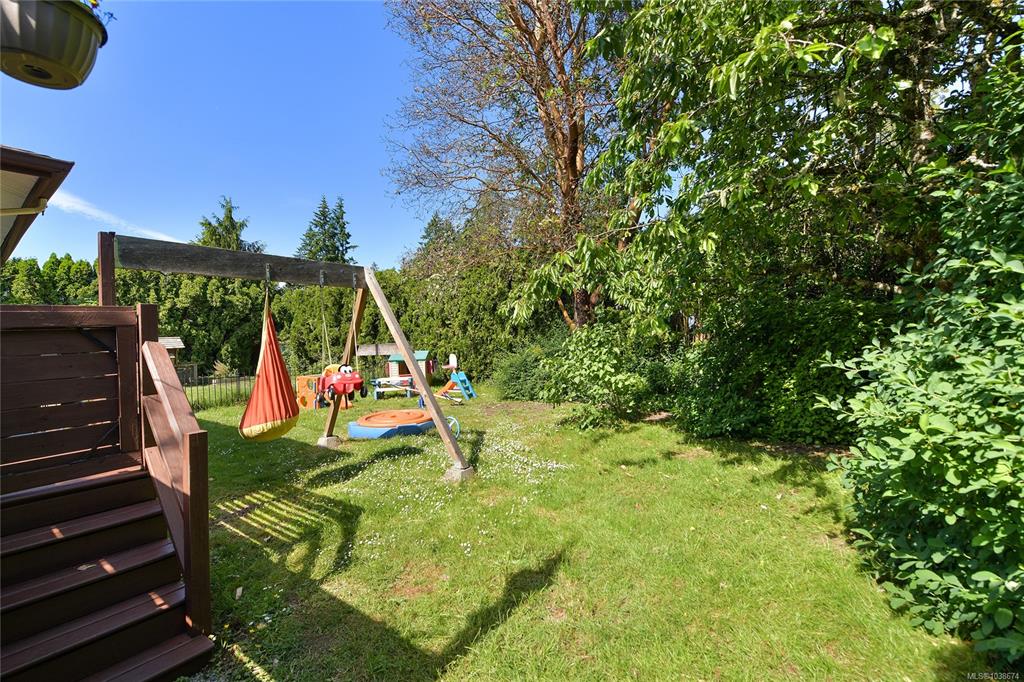 Fourth View of 6773 Wendonna Pl, Central Saanich, BC, V8M 1A5