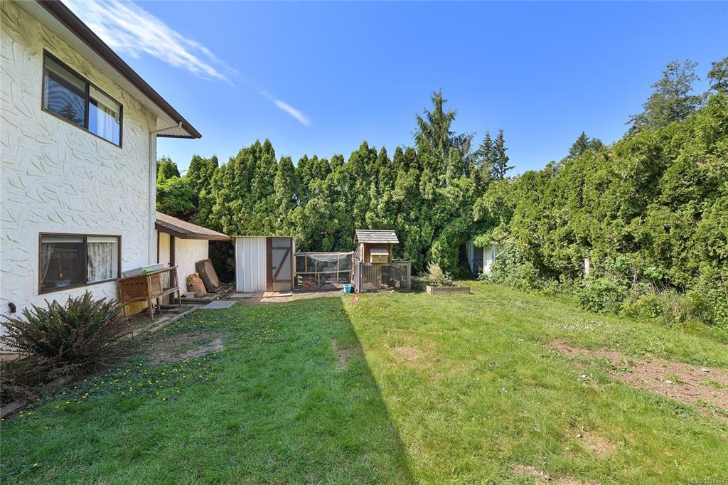 Fifth View of 6773 Wendonna Pl, Central Saanich, BC, V8M 1A5