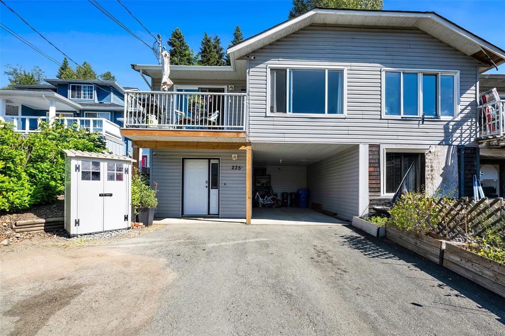 235 North Shore Rd, 1038722, BC,