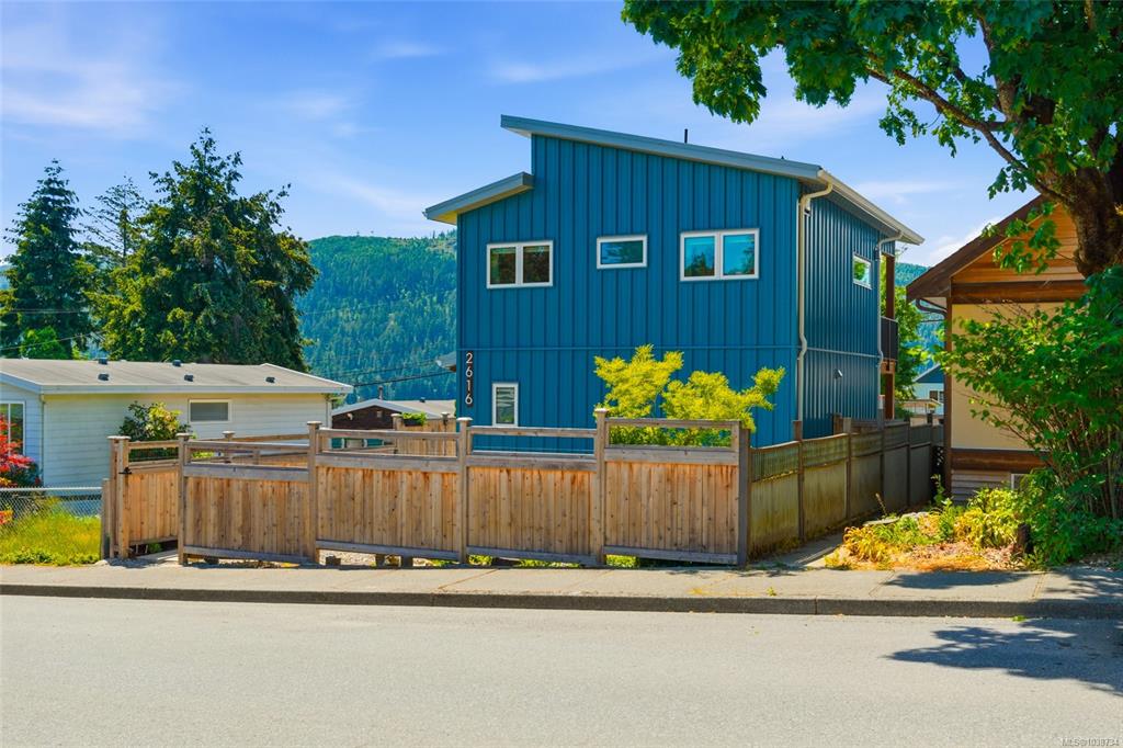 2616 3rd Ave, 1038734, BC,