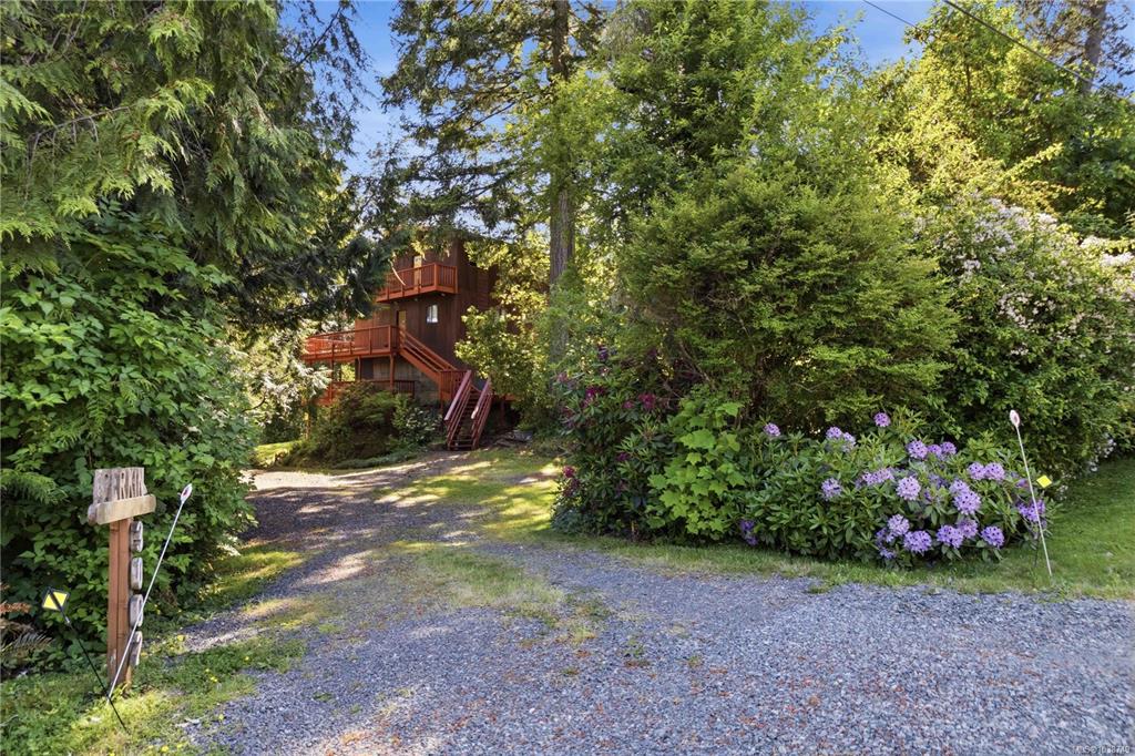 Third View of 3002 Manzer Rd, Sooke, BC, V9Z 0C9