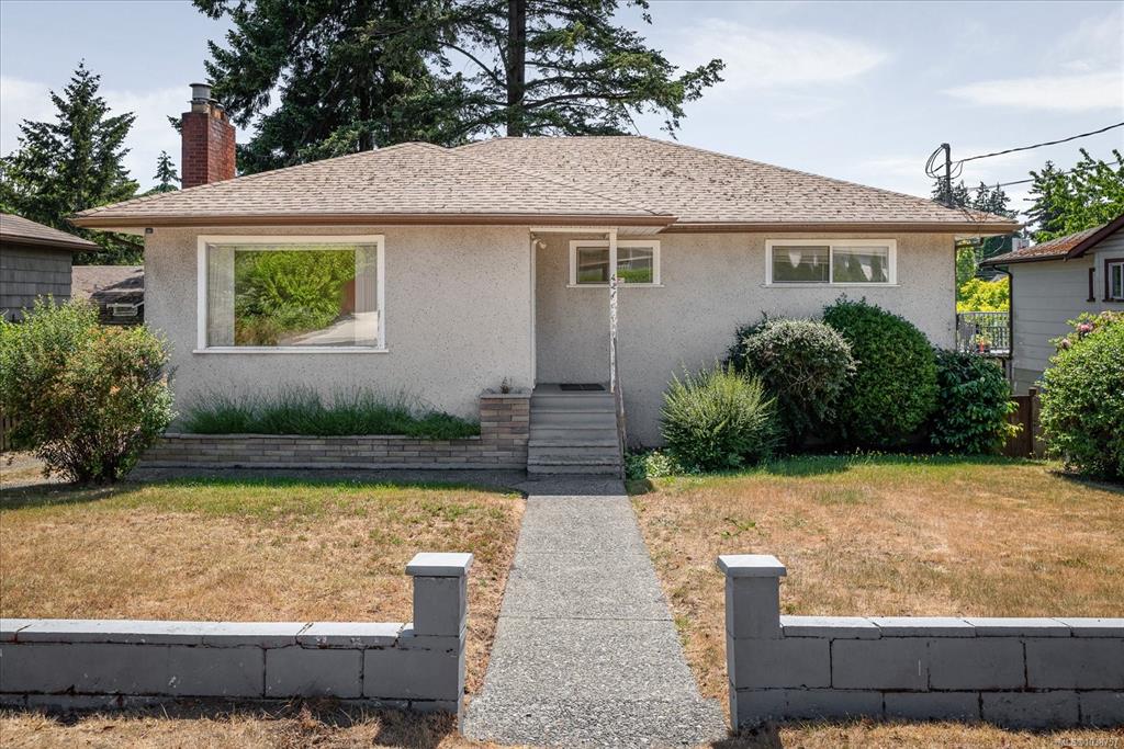 421 Juniper St, 1038757, BC,