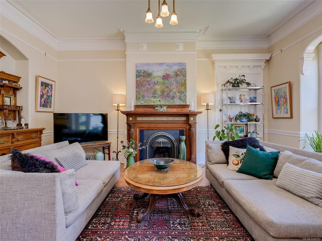Fourth View of 224 Superior St, Victoria, BC, V8V 1T3