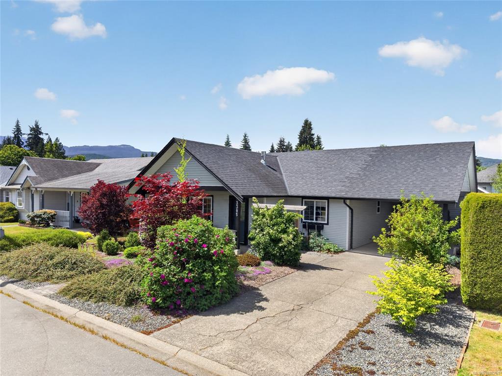Third View of 3305 Ninth St, Cumberland, BC, V0R 1S0