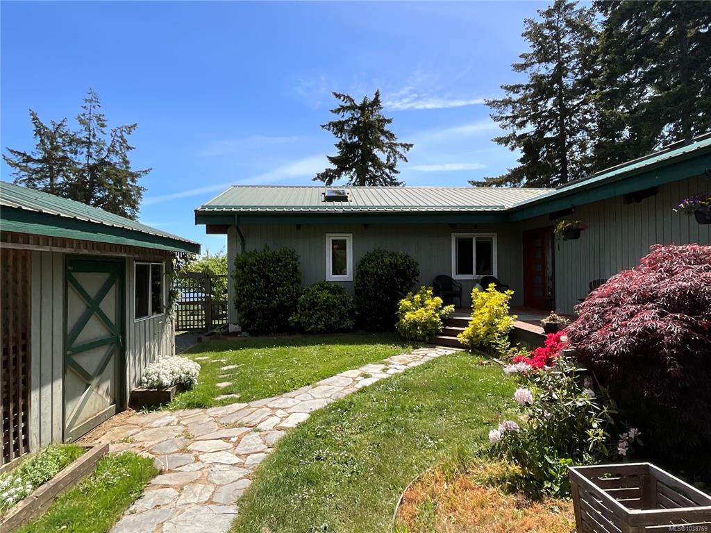Third View of 2495 Spring Beach Dr, Gabriola Island, BC, V0R 1X7