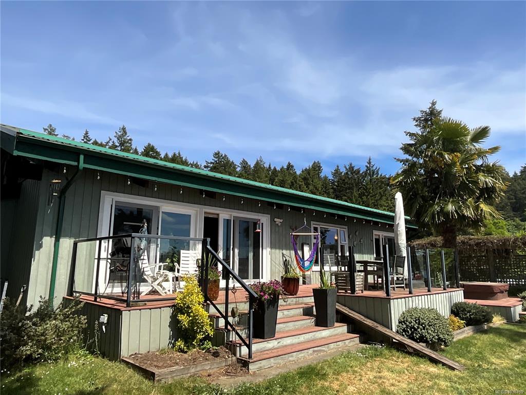 Fifth View of 2495 Spring Beach Dr, Gabriola Island, BC, V0R 1X7