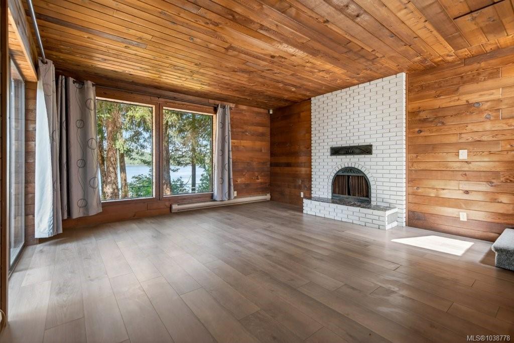 Fourth View of 7630 Ships Point Rd, Fanny Bay, BC, V0R 1W0
