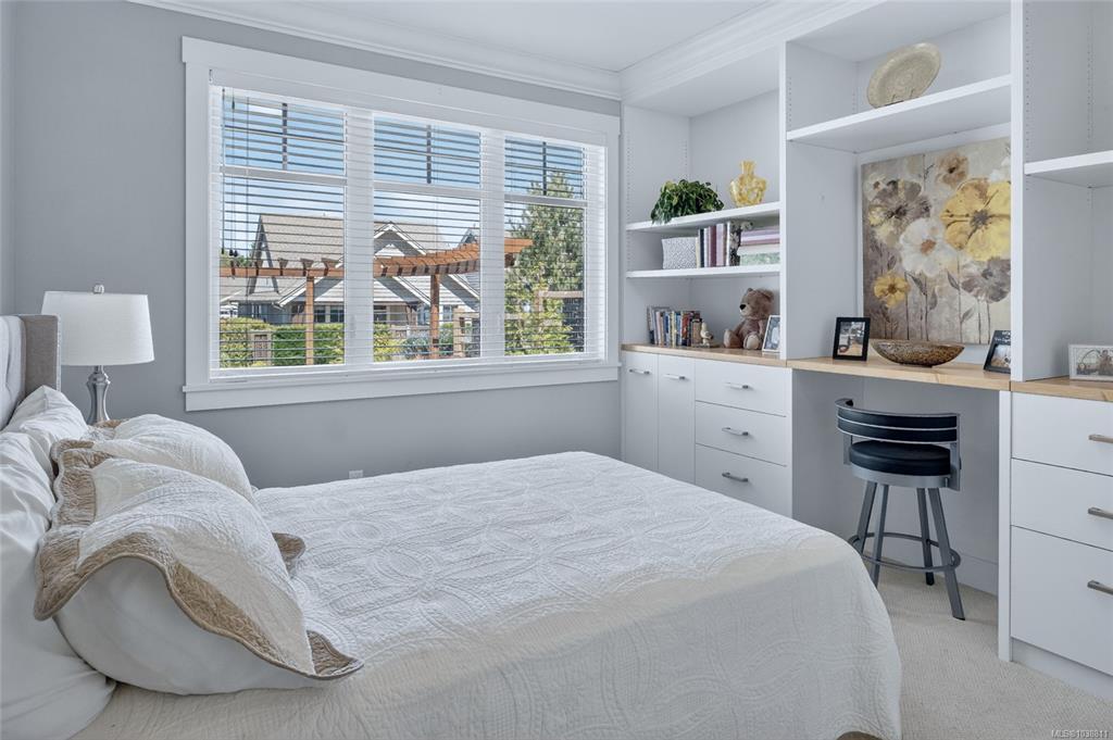 Fifth View of 762 West Ridge Way, Qualicum Beach, BC, V9K 0A9