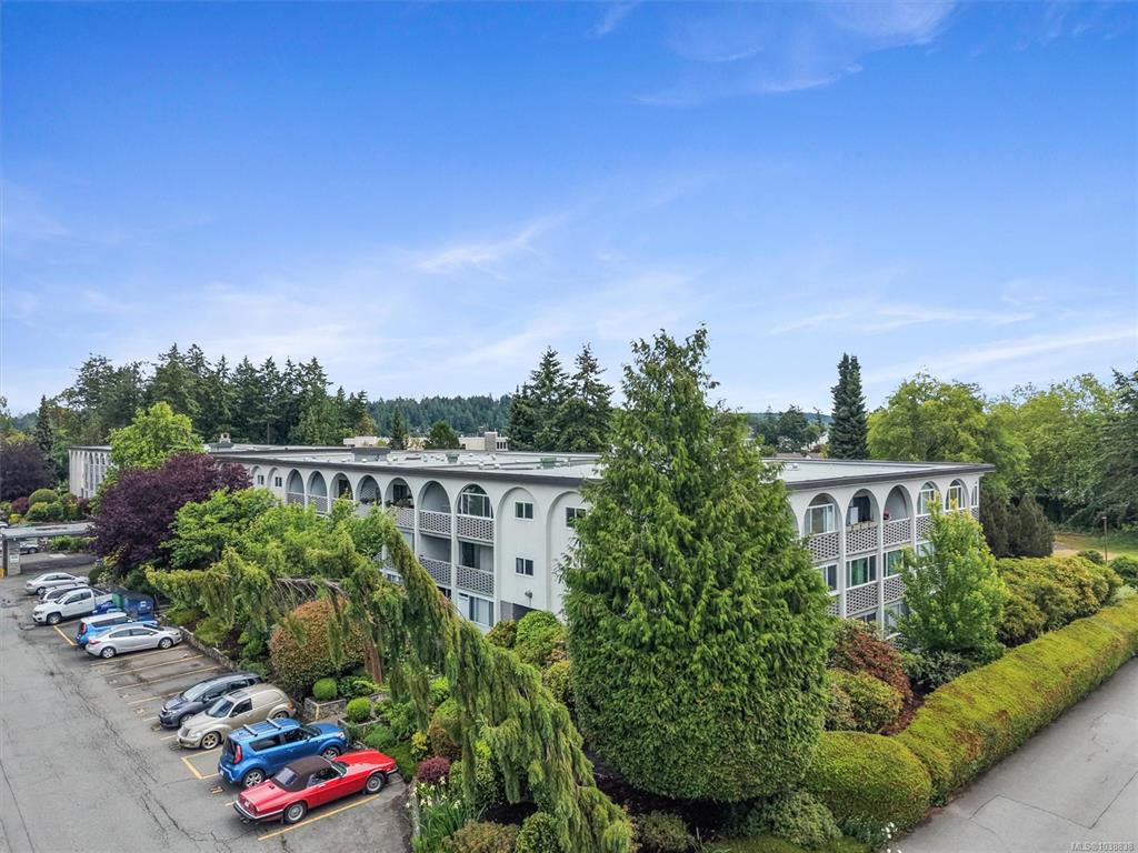 2040 White Birch Rd, 1038838, BC,