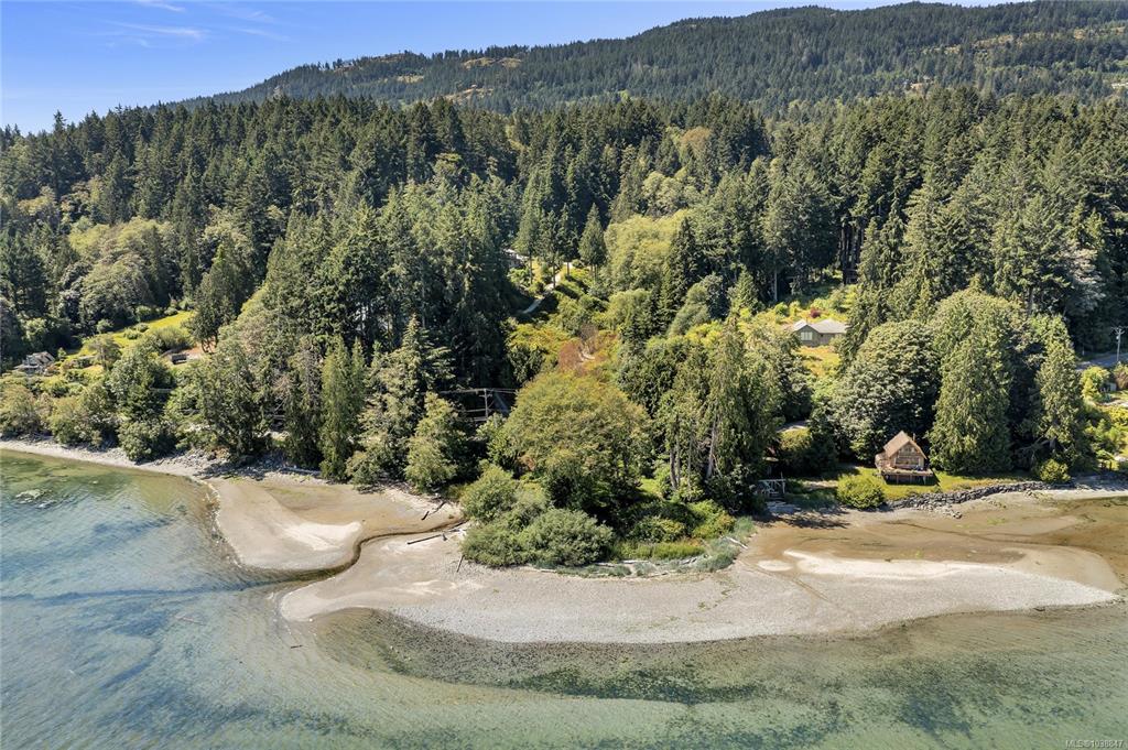 Third View of 412 Isabella Point Rd, Salt Spring, BC, V8K 1V4